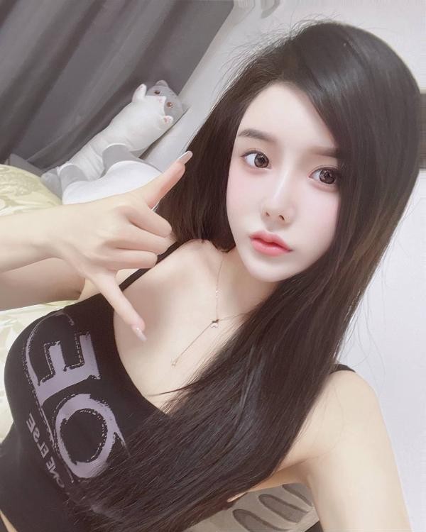 波圆臀翘颜值御姐桃子