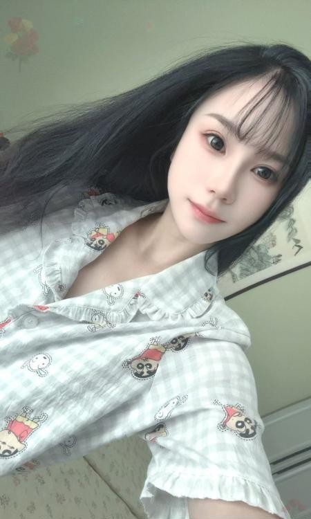 鄞州年轻小姐姐