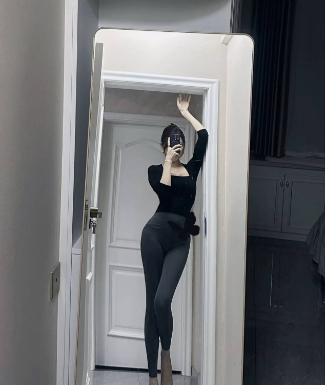 气质御姐口爆女神