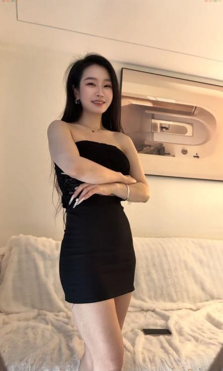 可拍AV大长腿娜丽丝