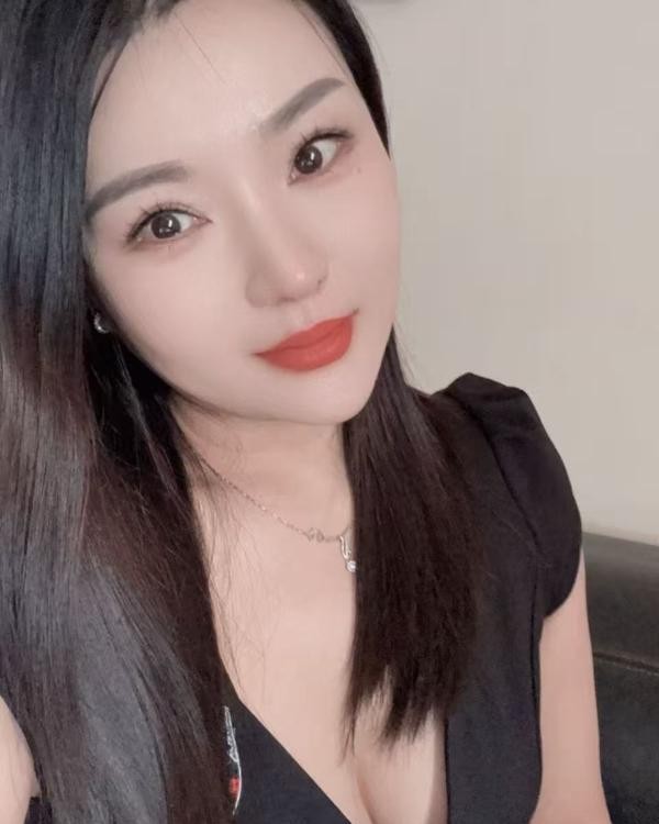 碑林区风骚月儿