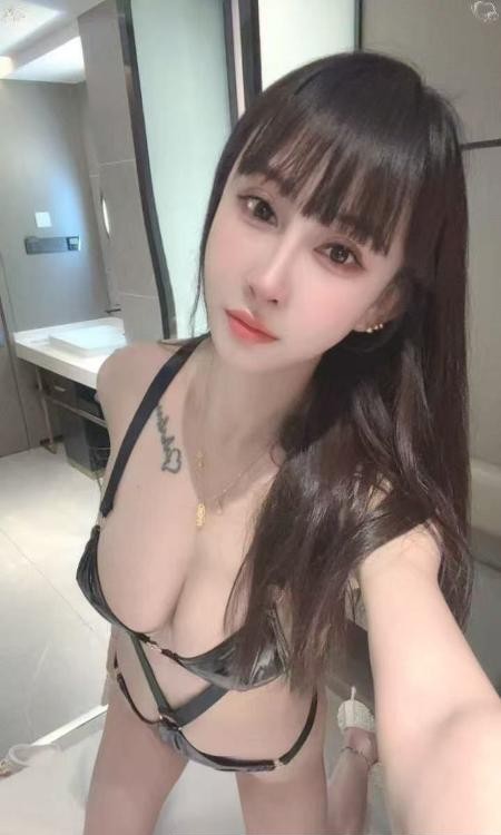 芜湖性感大胸川妹