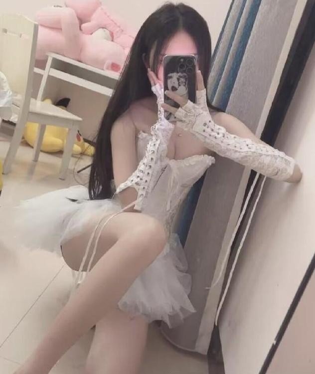 滨江白嫩服务系素素