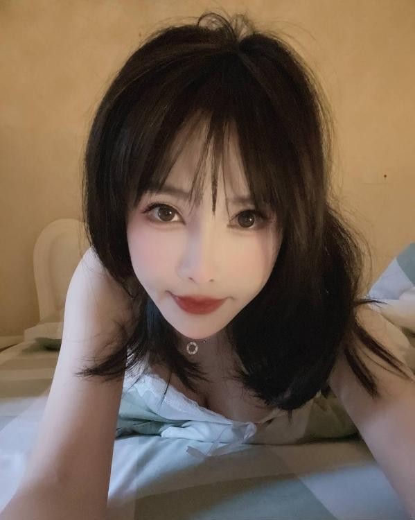 骚浪服务女友悠悠