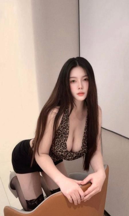 返食服务系少妇雪莉