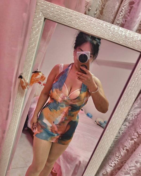 丰乳肥臀水娃榨汁姬