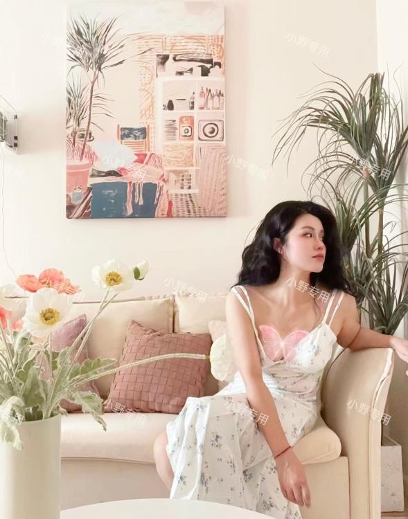 170美腿女友小野