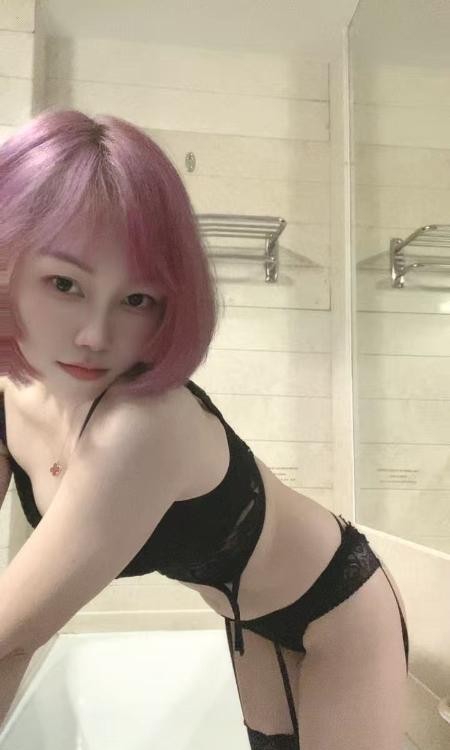 双飞姐妹花乐乐