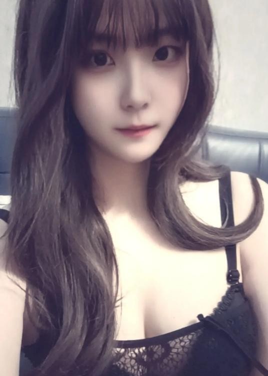 武汉翘臀月月老师