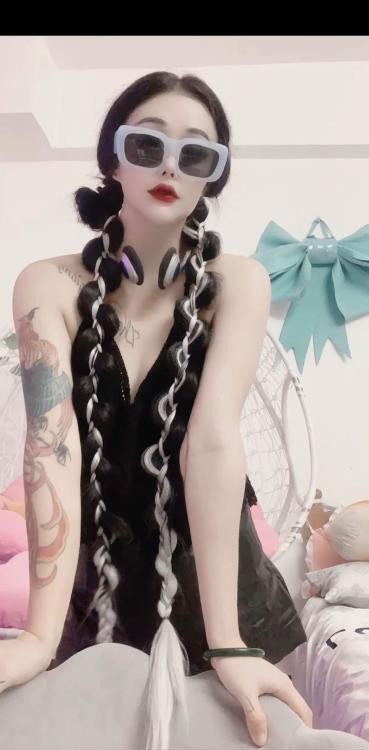 武侯纹身D奶姝丽