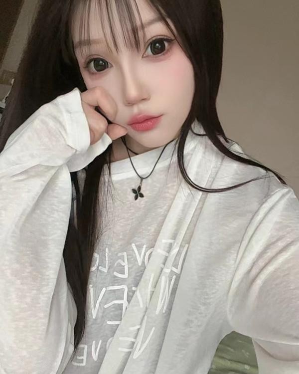 可萝可御的喵喵姐姐