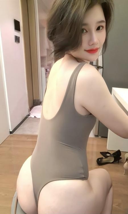 三刷武侯肥臀骚姐小小