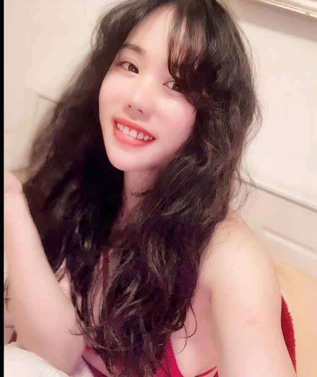 上城蜜桃臀安然