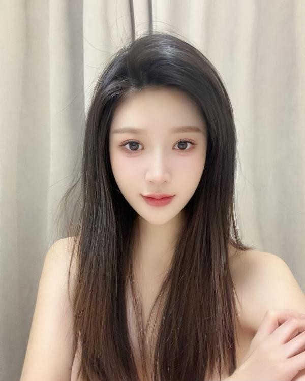 可甜可欲颜值悠悠