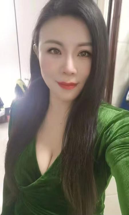 瑶海大胸妹