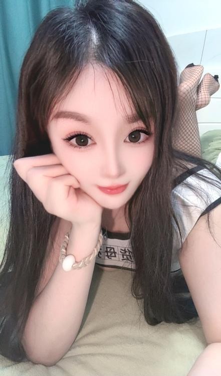 自聊大胸妹依诺