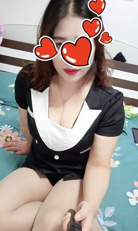 丰满熟女过年不打烊