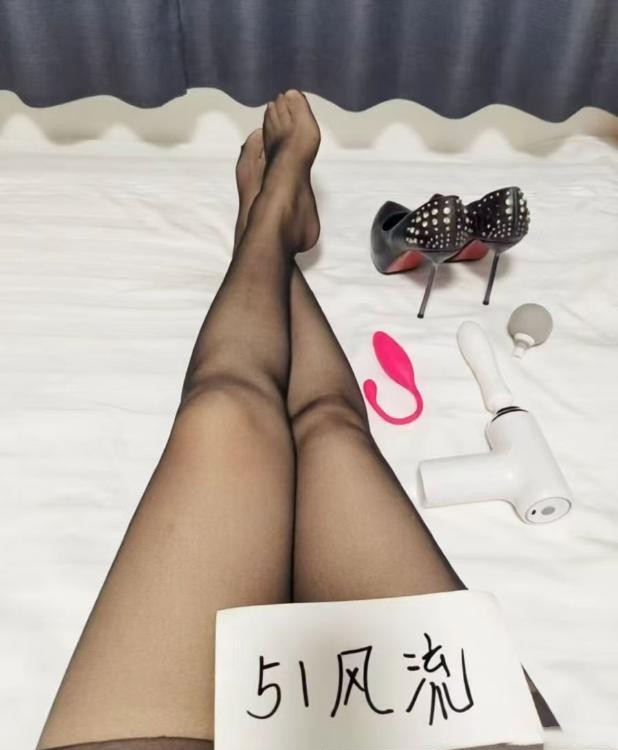 性感风骚的大胸女