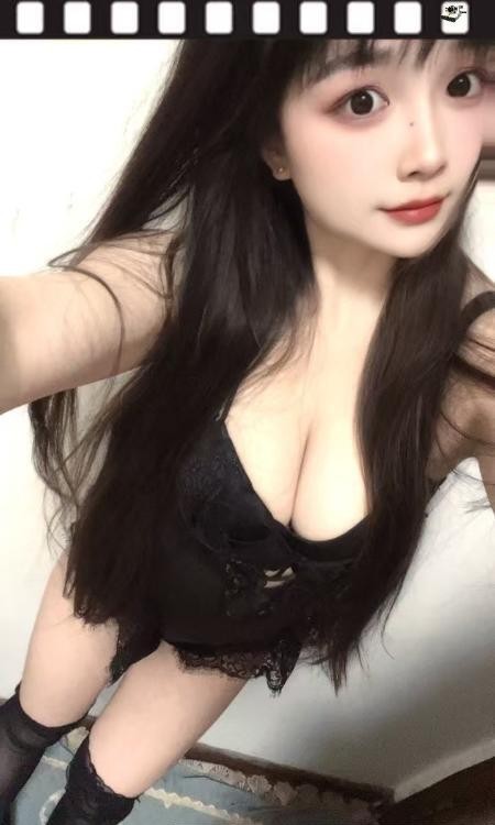 罗湖巨乳美女嘻嘻