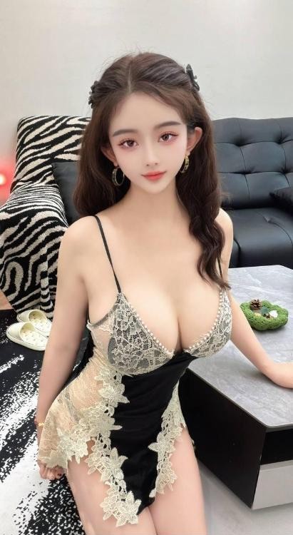 朝阳颜值大胸小姐姐