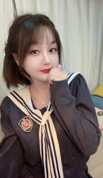 广州肥臀美乳少妇