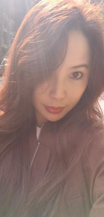 滘口大胸少妇淡淡