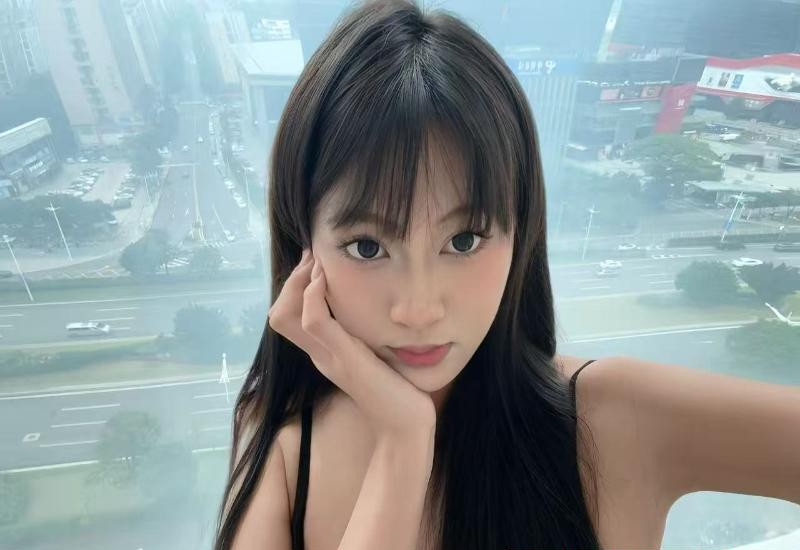 宝安嫩妹大长腿