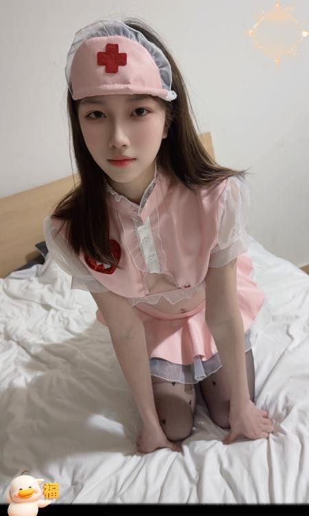 板田高颜值嫩妹