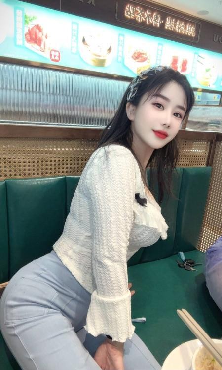 性感瑜伽老师希希