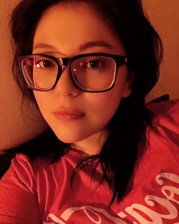 呼市蜜桃臀少妇