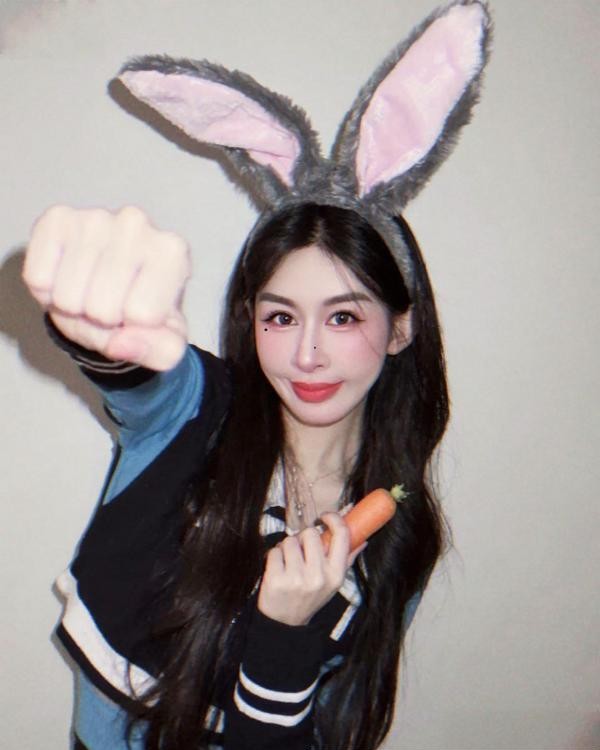 颜值服务白虎御姐