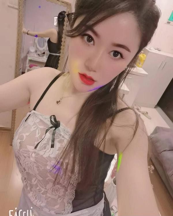硚口个人自做美女