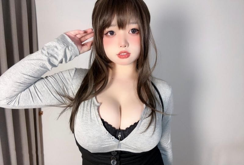 BBW大奶女孩