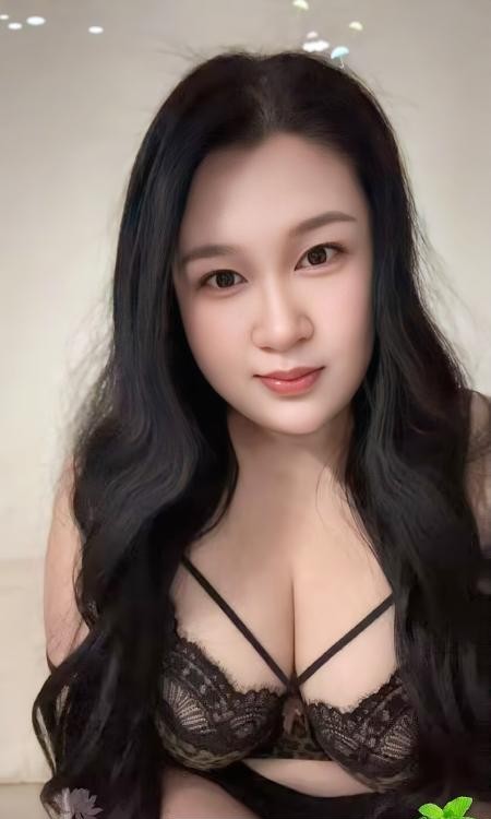 滨江肥臀老板娘