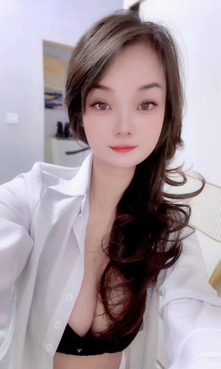 上城可甜可欲小希