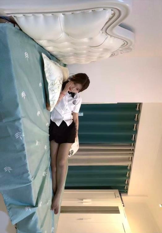 超清纯高颜值嫩妹