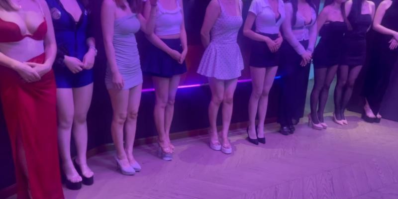 虹口超大高端T台海选