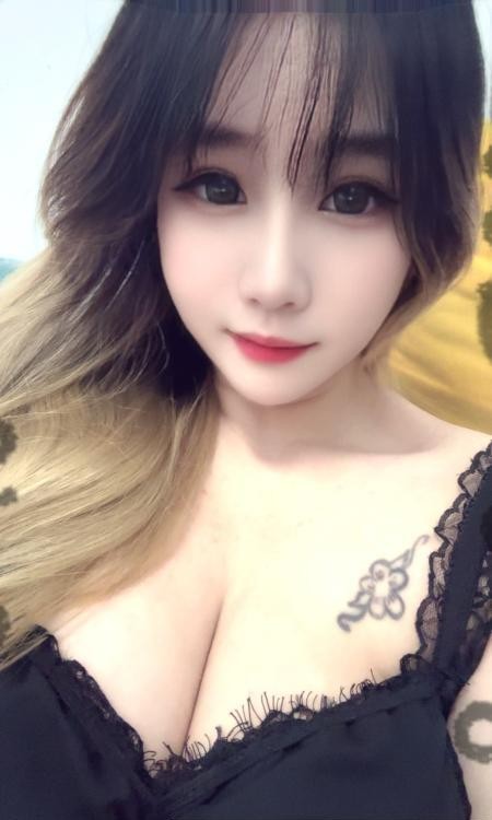 天河潮喷大腚妹