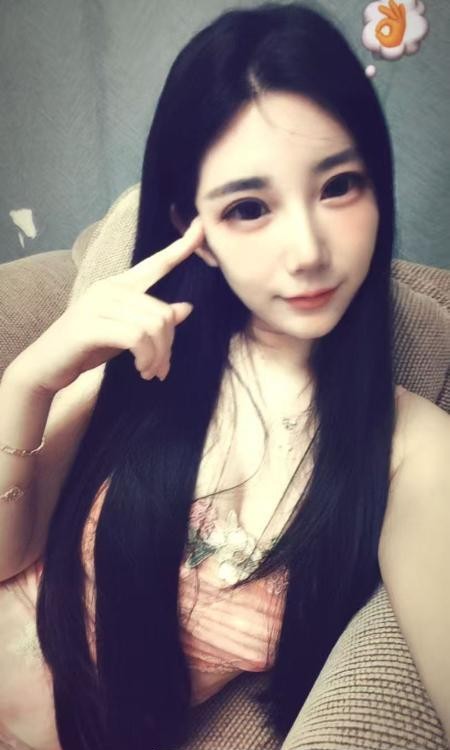 高颜值舞蹈女神南希