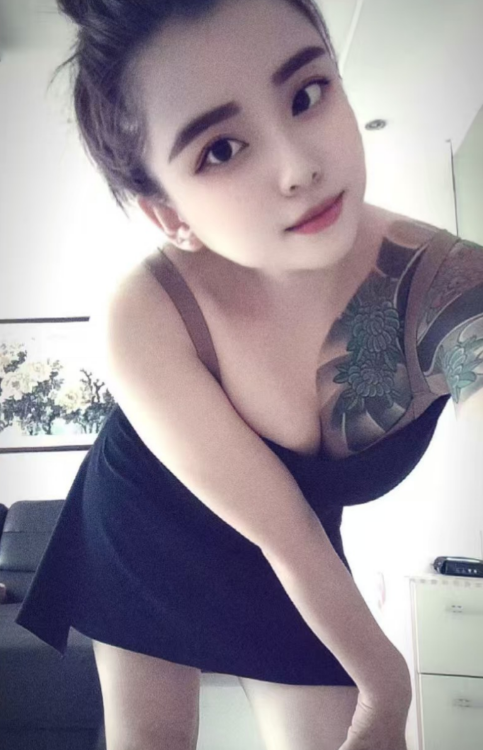 沈阳出击小妮子