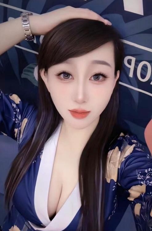 沈阳拉丝水床琪琪