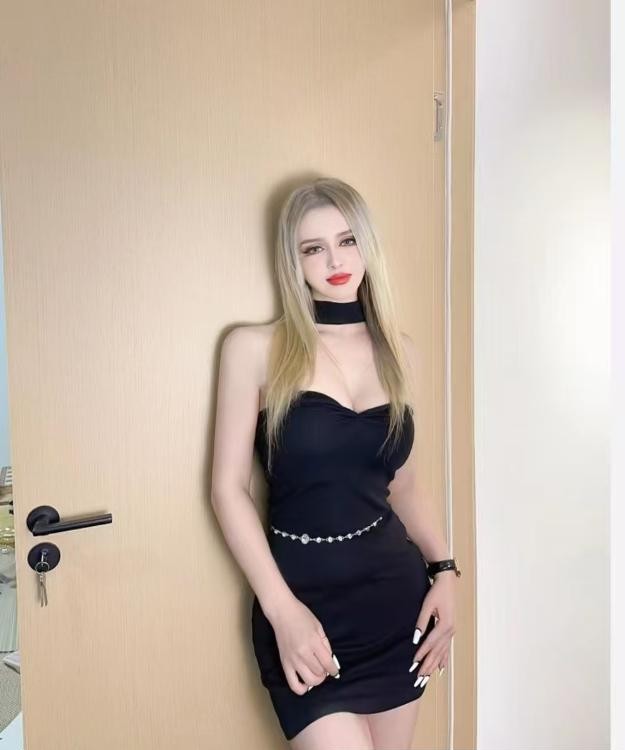 东站大长腿御姐