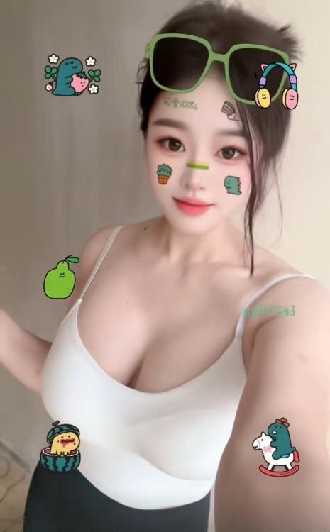 F杯巨乳小宝