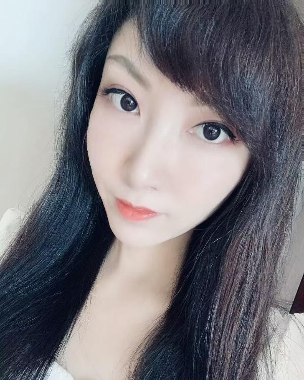 1米7长腿小姐姐