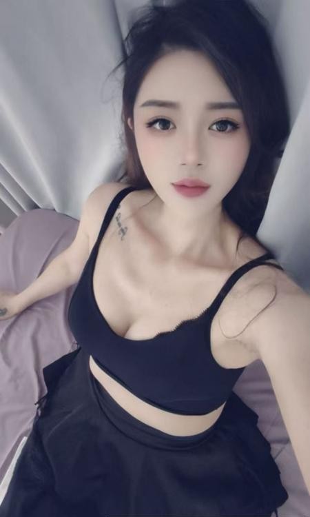 热情体贴风骚小姐姐