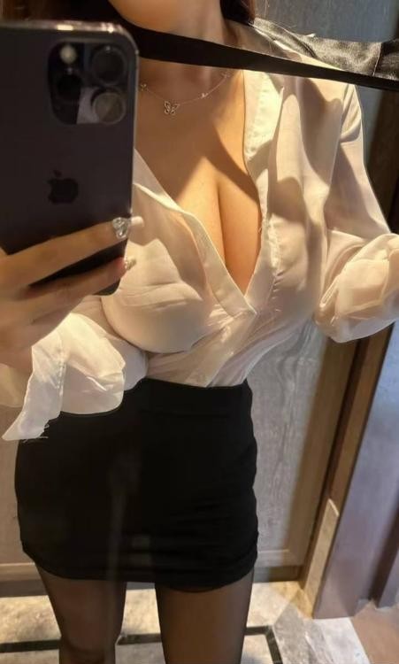 西安尤物甜美软妹