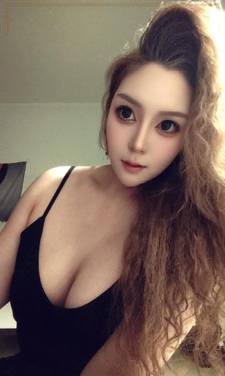 大理性感蜜桃臀