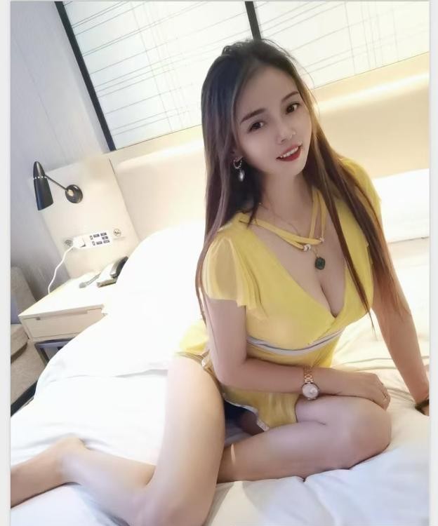 海珠性感小腰精