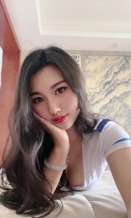 水嫩多汁小桃桃