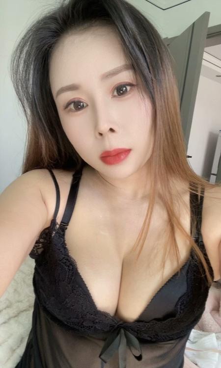 南信大附近大奶熟妇